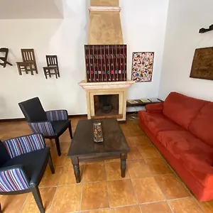 Don Pedro: Hermoso Loft Con Parqueo Gratis! Apartamento