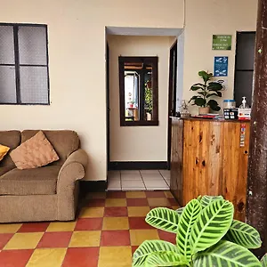 Cermeno's House Hotel